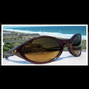 Maroon OAKLEY Polarized Sunglasses